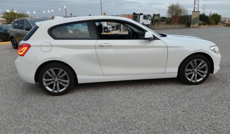 
								BMW Serie 1 full									