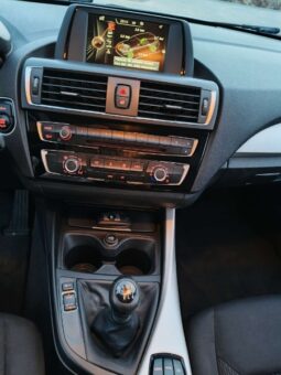 
										BMW Serie 1 full									
