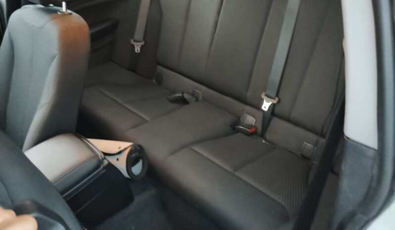 
								BMW Serie 1 full									