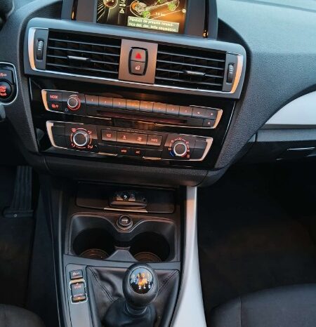
								BMW Serie 1 full									