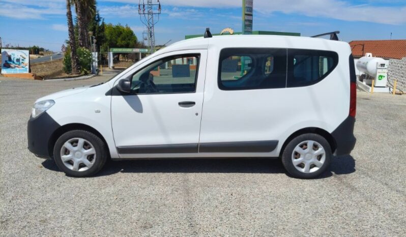 
								Dacia Dokker full									