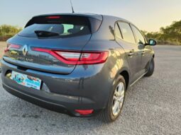 
										RENAULT Megane full									