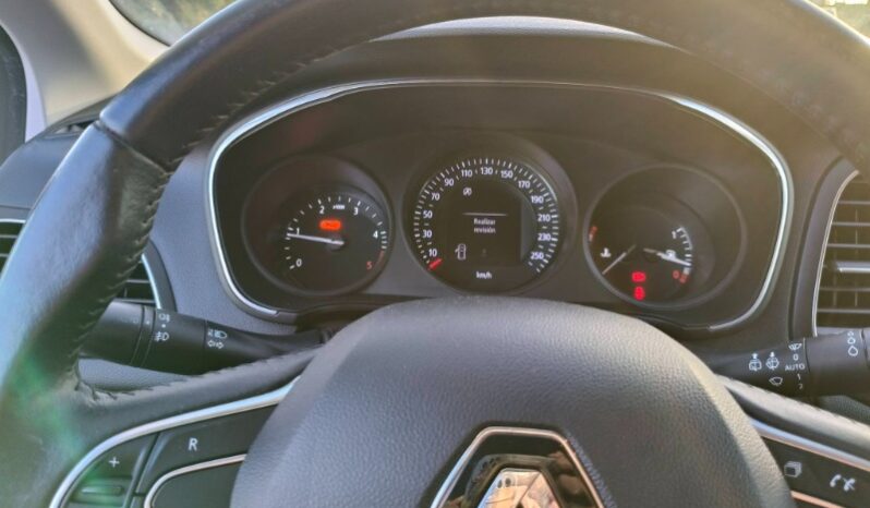
								RENAULT Megane full									
