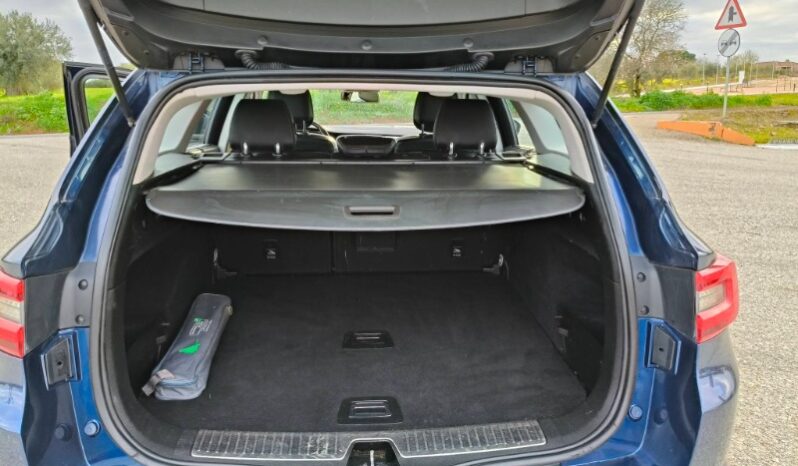 
								RENAULT Talismán full									